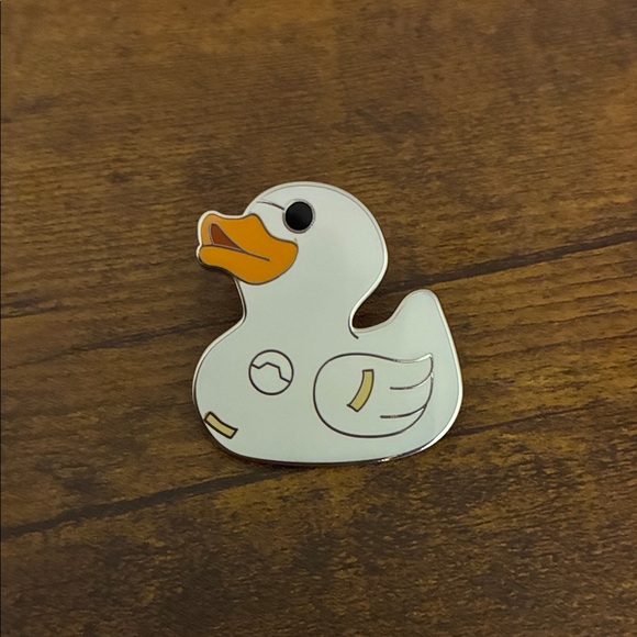Disney Accessories - 2025 Disney duck pin